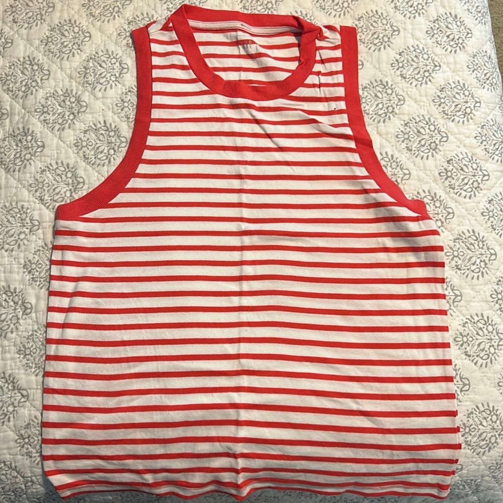 Gap tank top